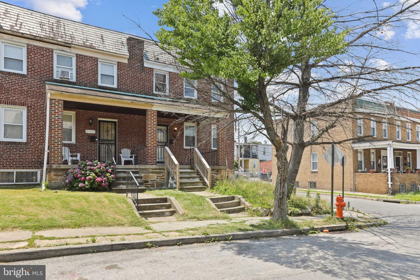 3201 Lawnview Avenue  Baltimore MD 21213 photo