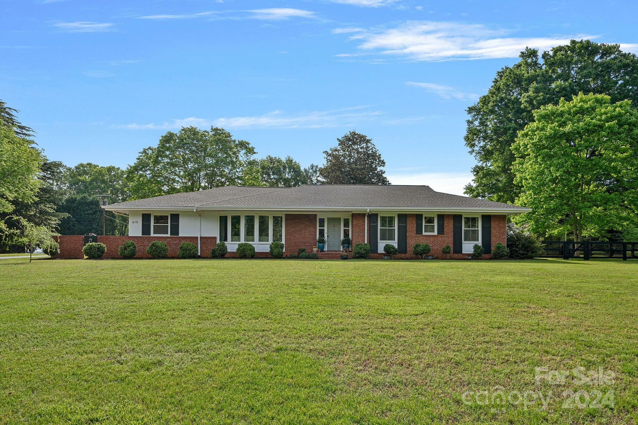 Property Photo:  415 Wagner Street  NC 28166 