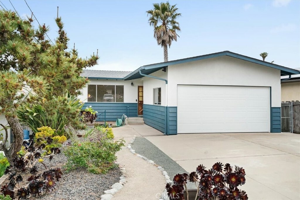 Property Photo:  1821 8th Street  CA 93402 