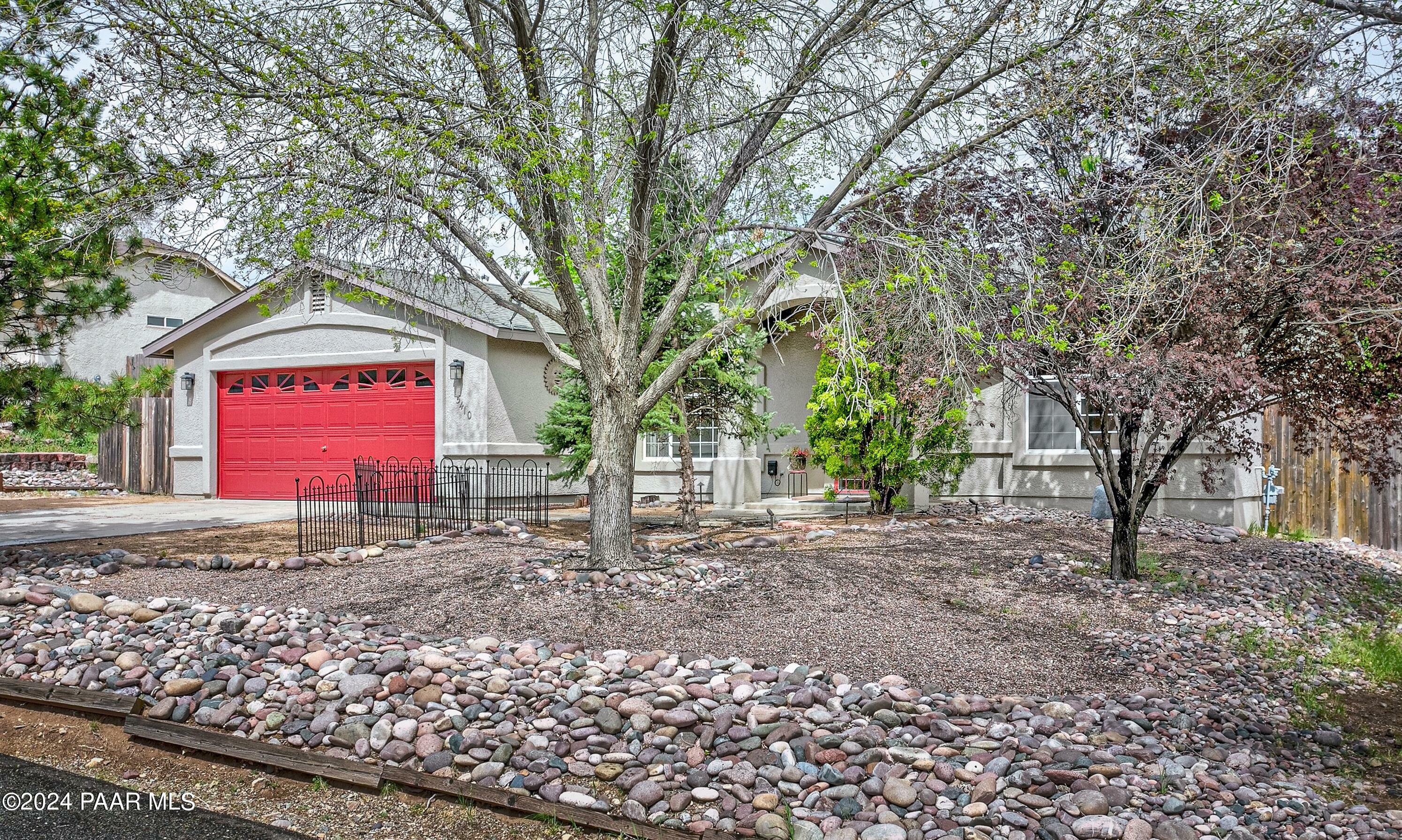 Property Photo:  5410 N Mesquite Drive  AZ 86314 