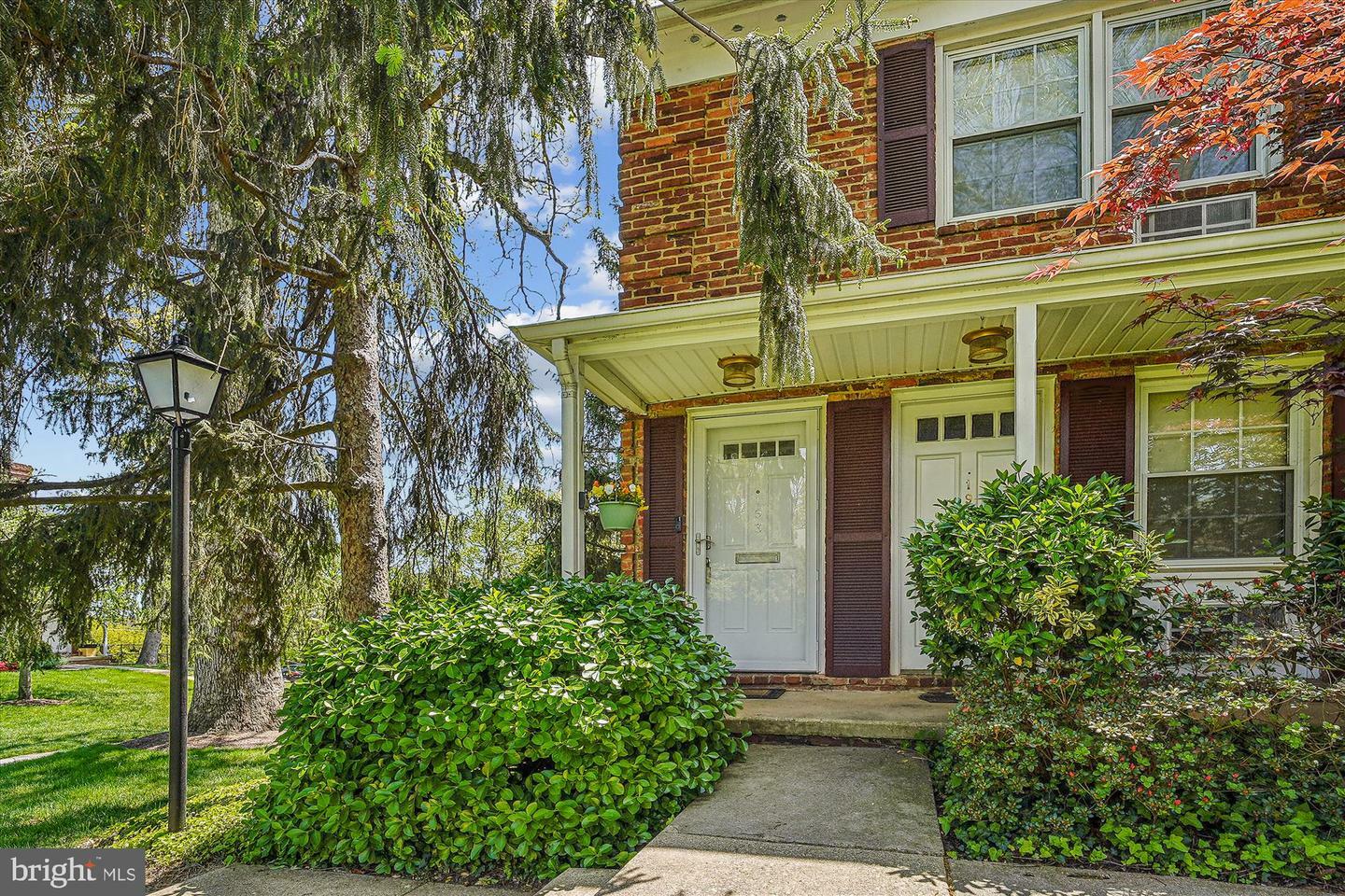 Property Photo: 193 Talbott Street #1913 193 MD 20852