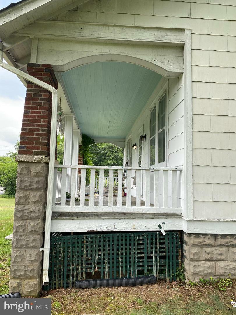 Property Photo:  5811 Old Branch Avenue  MD 20748 