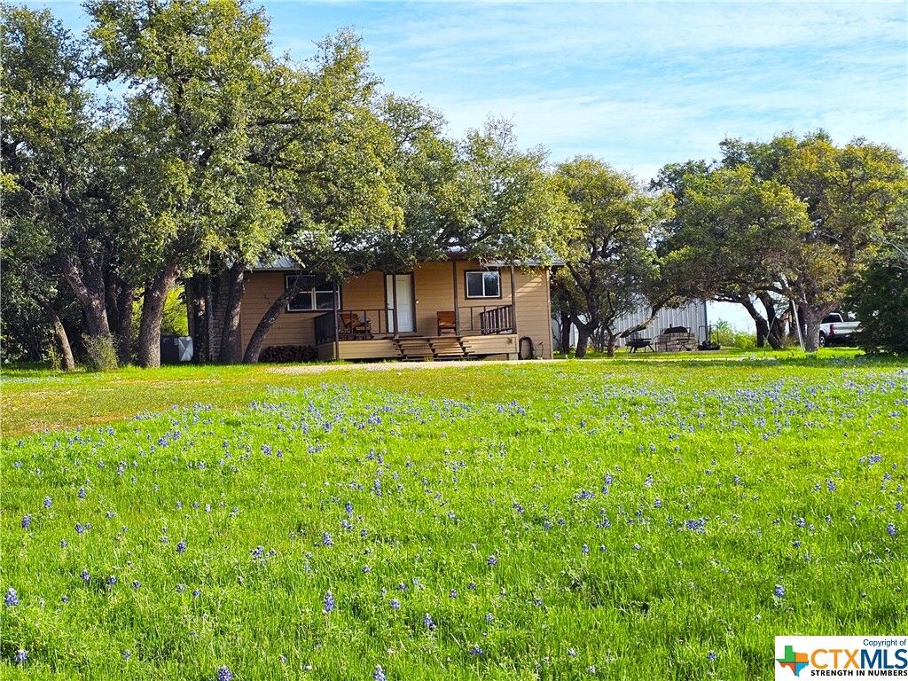 Property Photo: 1914 Pr 1377 TX 76550