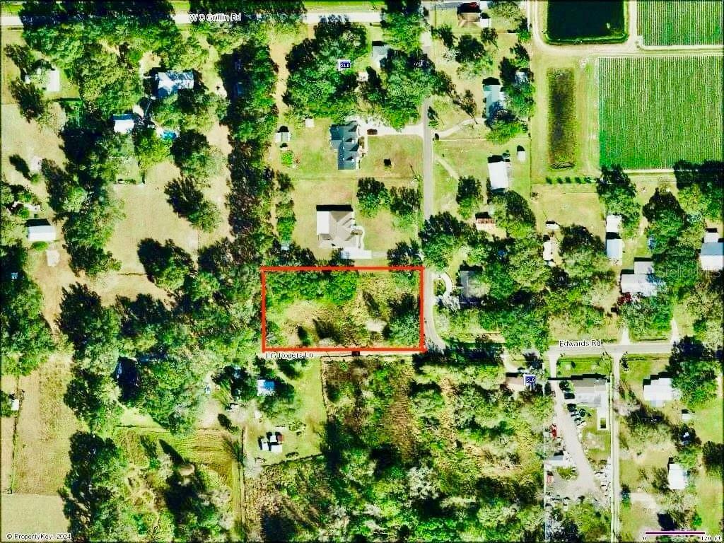 Property Photo: 4315 Edwards Road FL 33567
