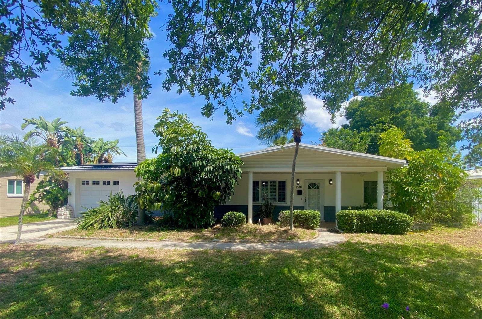 Property Photo:  1501 79th Ave N  FL 33702 