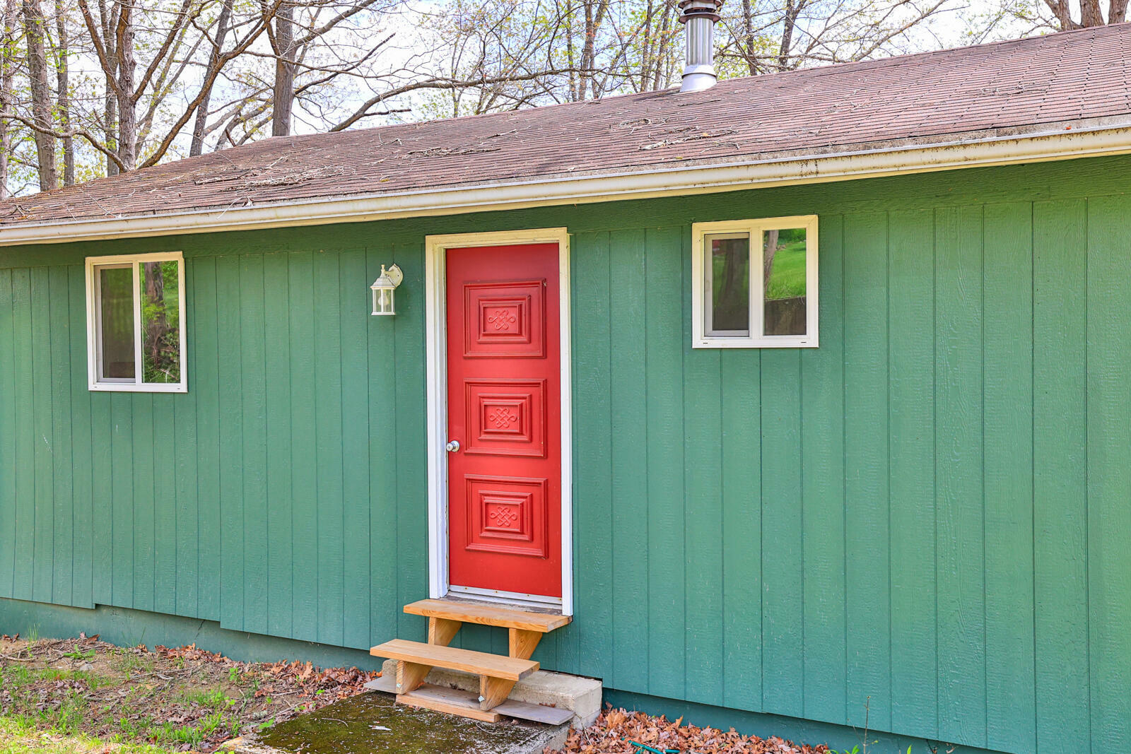 Property Photo:  474 Lakeview Drive  KY 41040 