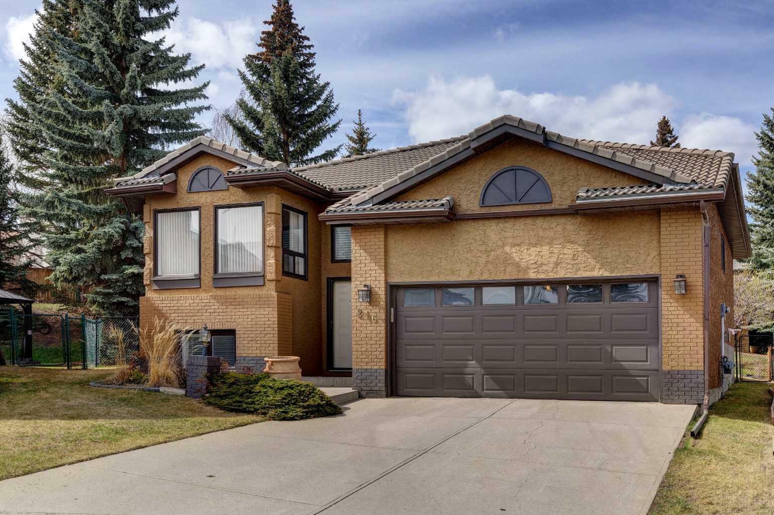 216 Signal Hill Place SW  Calgary AB T3H 2M5 photo
