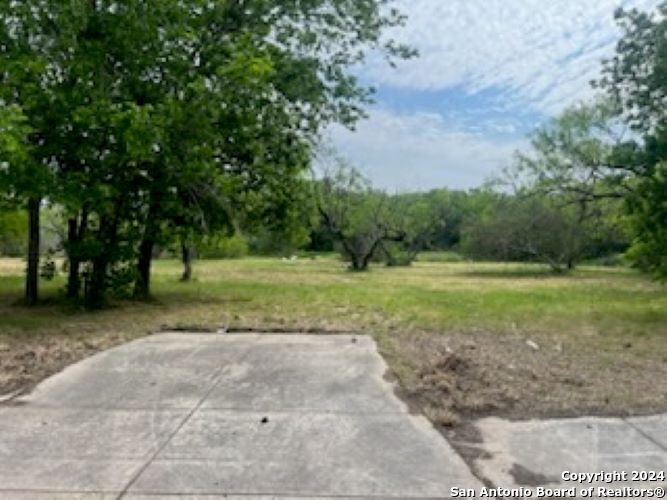 Property Photo: 5318 Natho St TX 78222