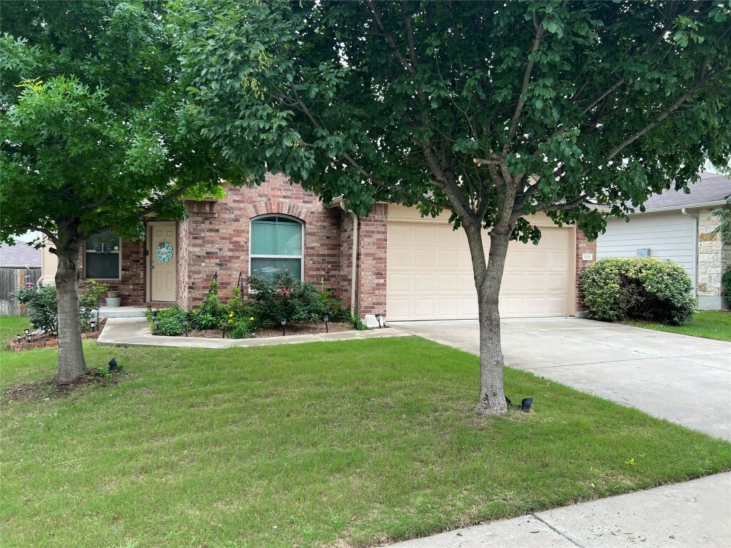 Property Photo:  1108 Hawkeye Point Road  TX 78626 