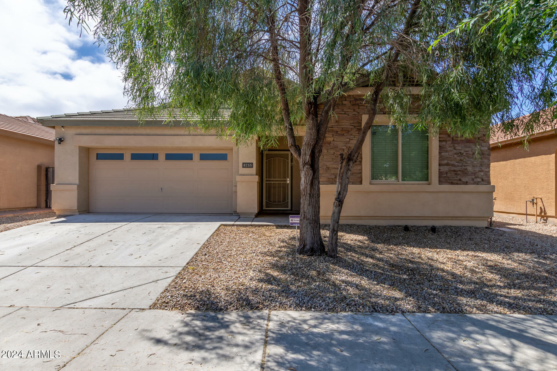 Property Photo:  8714 W Pioneer Street  AZ 85353 