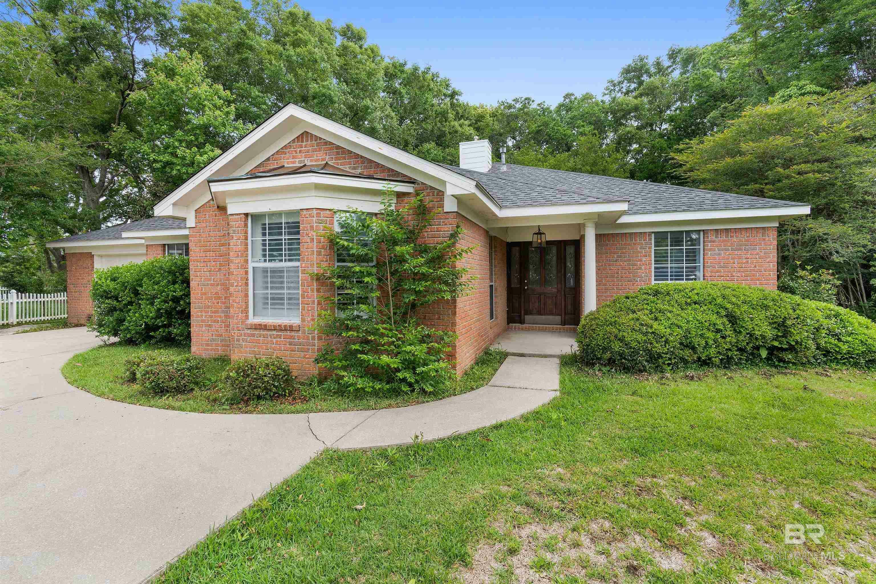 Property Photo:  12 McCue Circle  AL 36532 