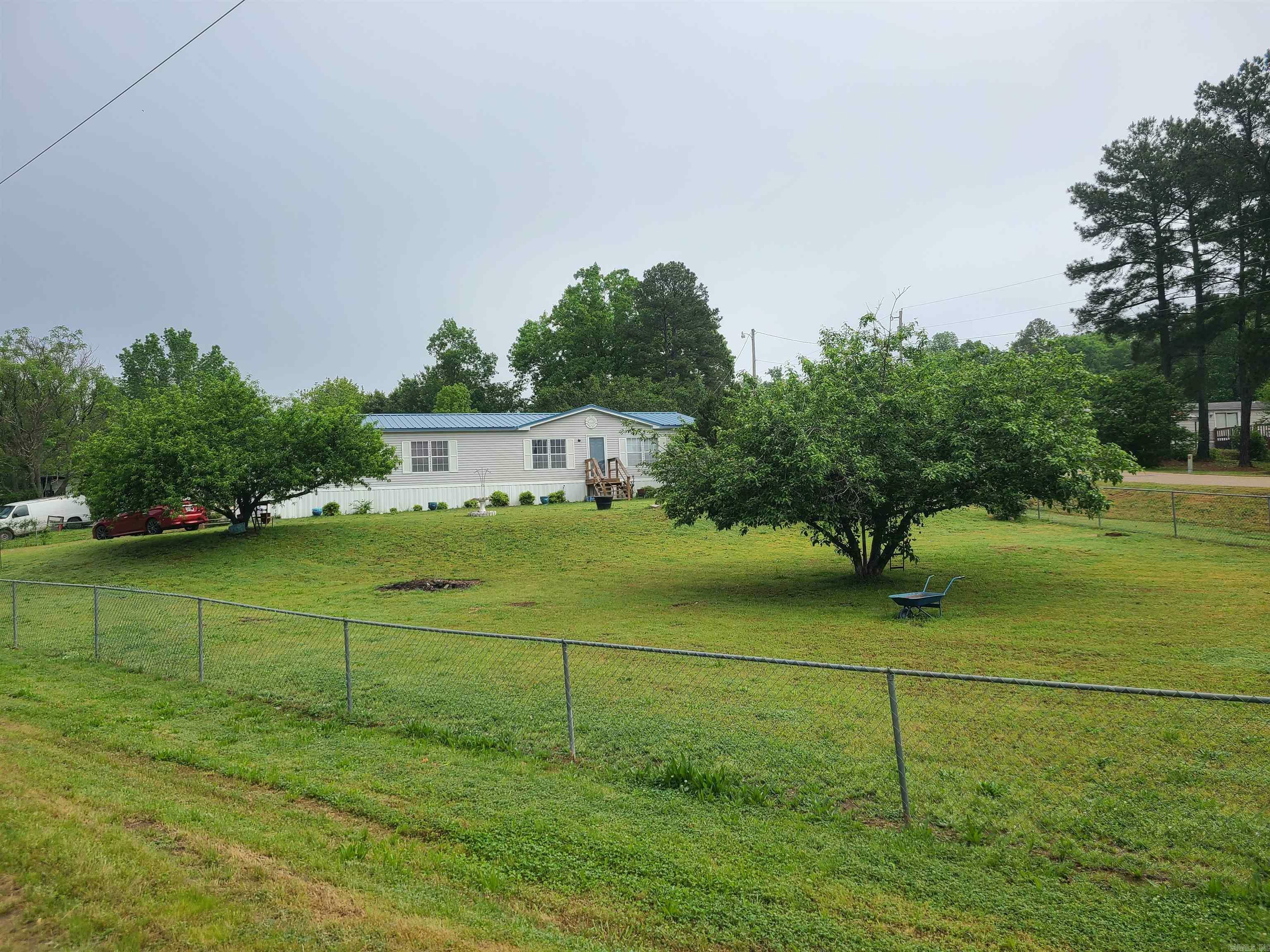 Property Photo:  100 Ad Ln  AR 71913 