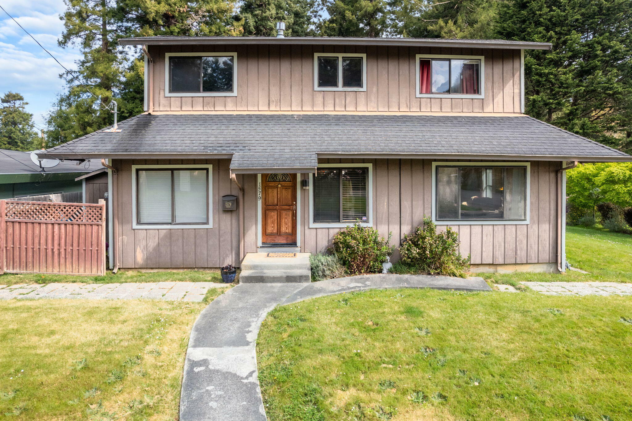 Property Photo:  1579 Hayes Street  CA 95501 