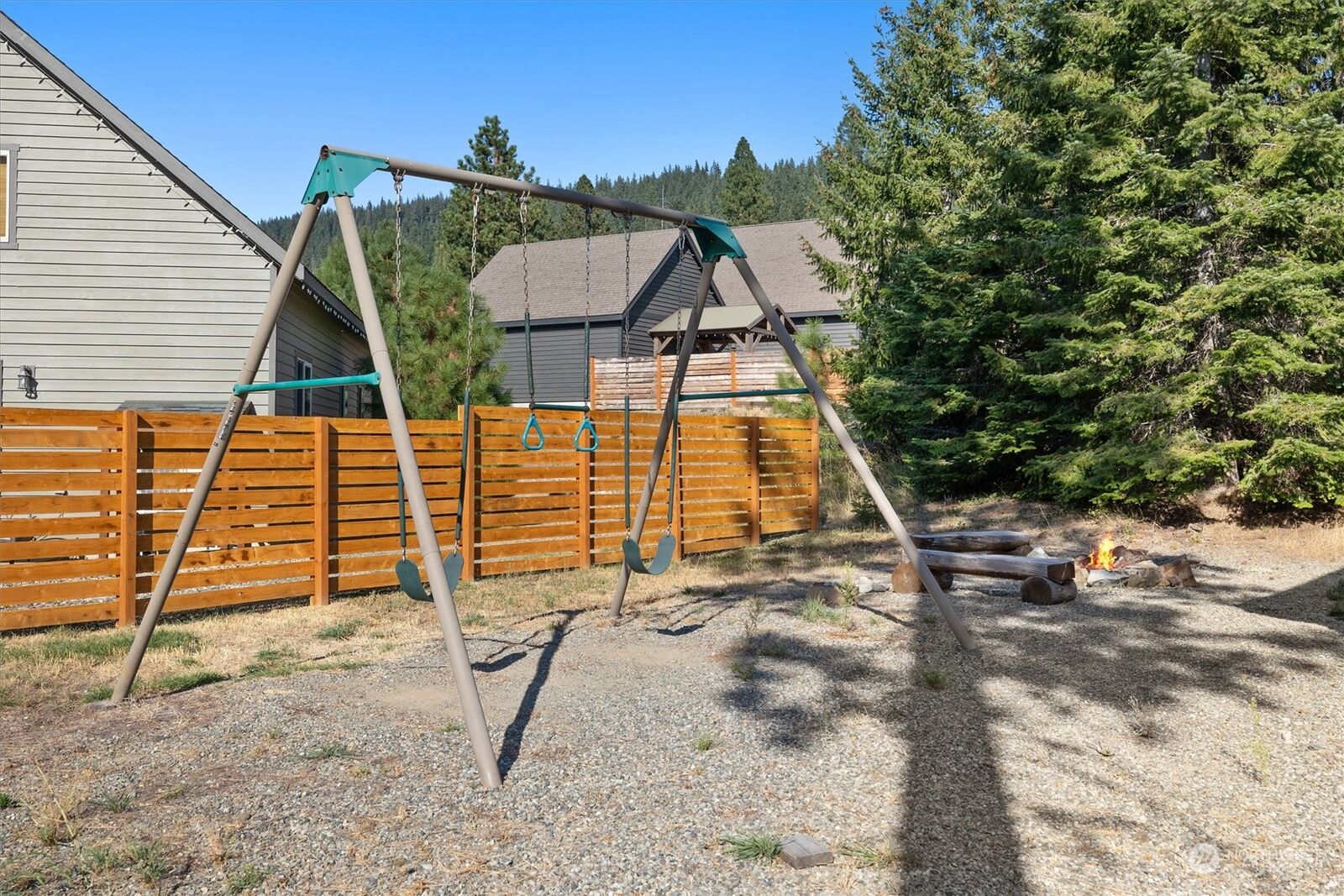 Property Photo:  21  Paintbrush Lane  WA 98940 