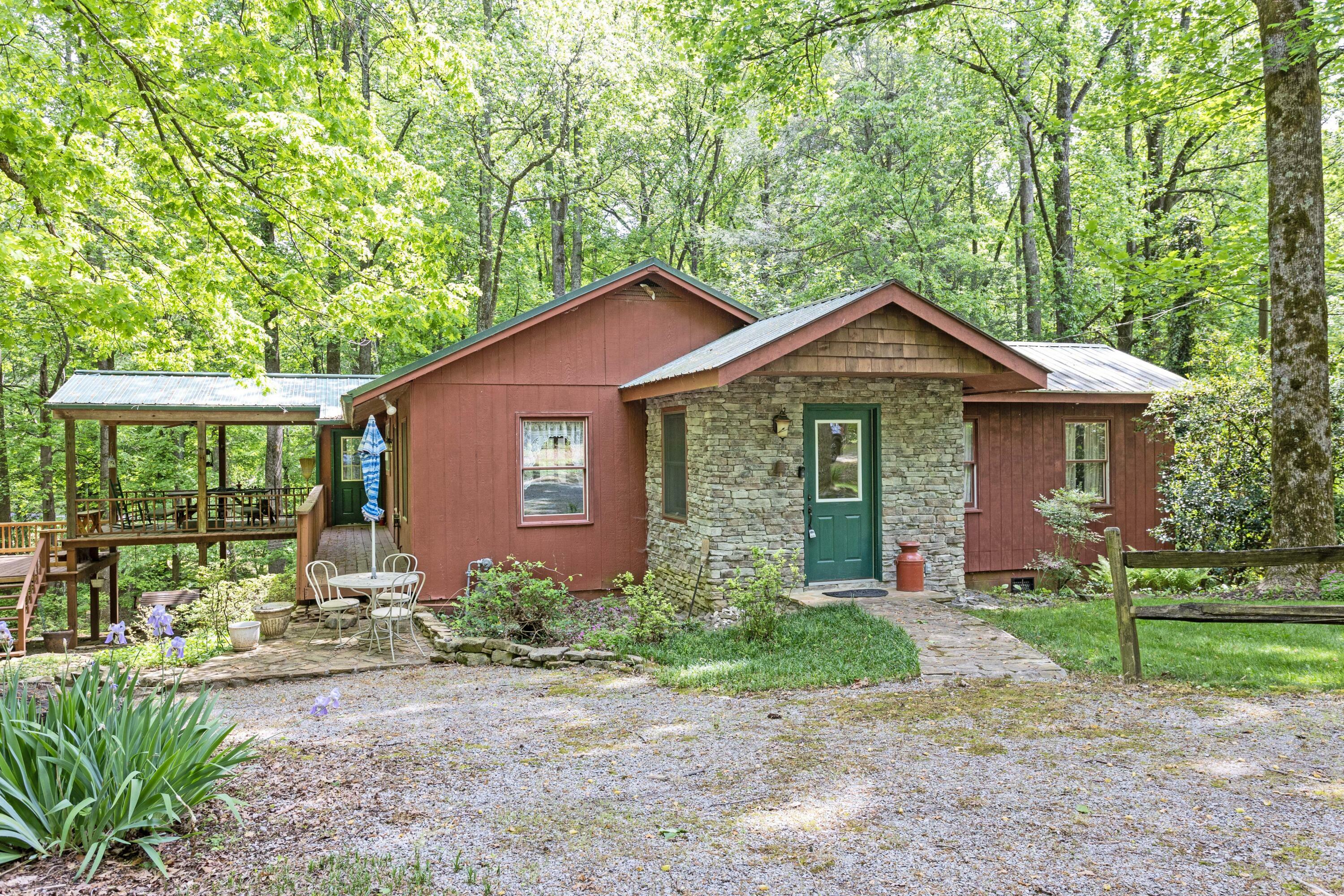 Property Photo:  1325 Torbett Road  TN 37381 