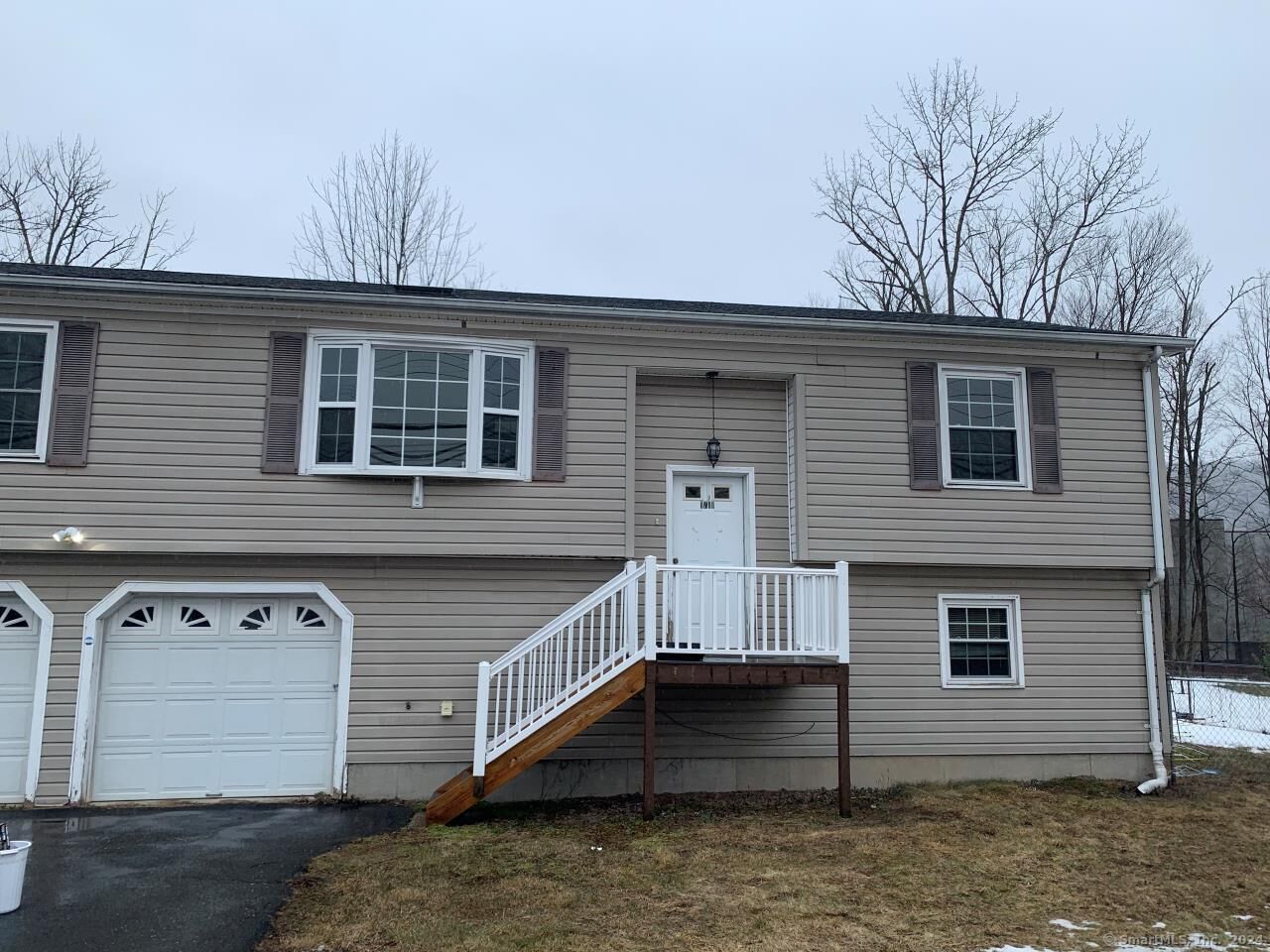 Property Photo:  1711 Litchfield Turnpike  CT 06525 