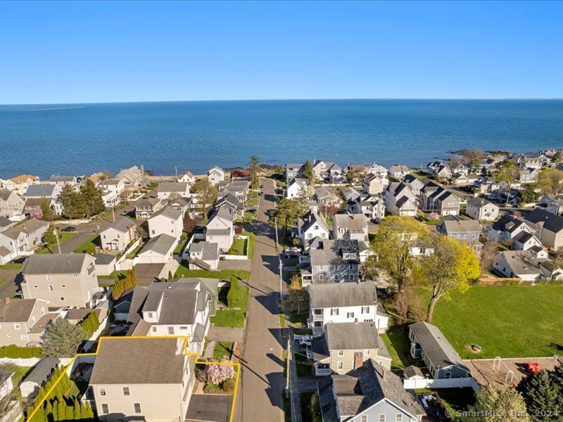 Property Photo: 16 Clinton Street CT 06460