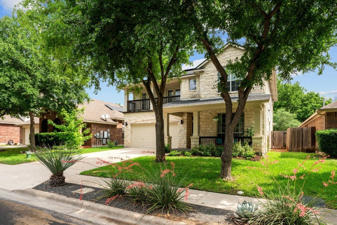 Property Photo:  10221 Anahuac Trail  TX 78747 