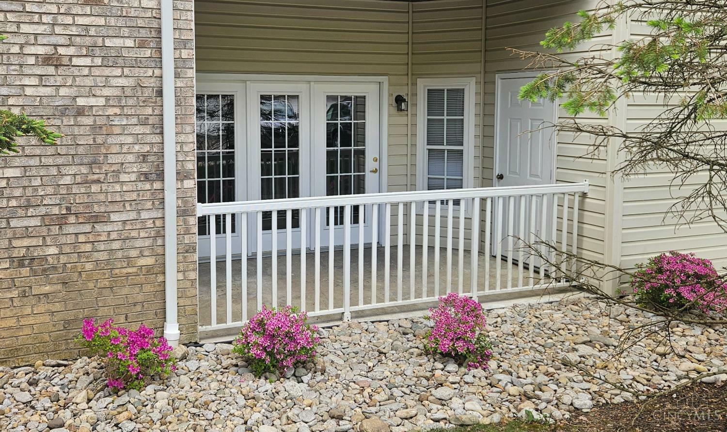 Property Photo: 5449 Michelles Oak Court OH 45248