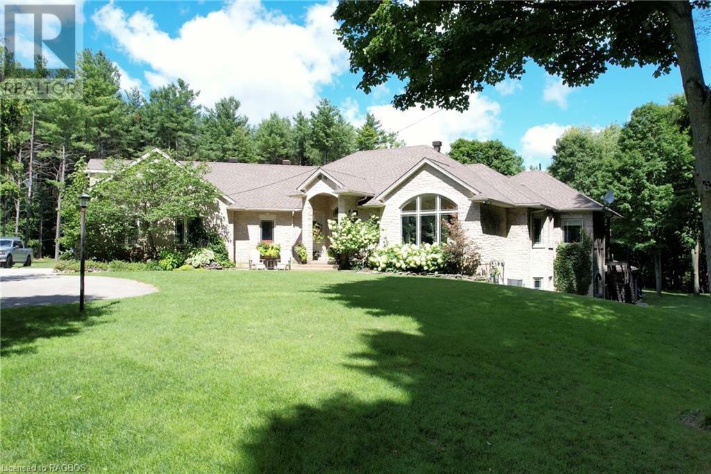 Property Photo:  59 Maple Creek Drive  ON N0G 2V0 