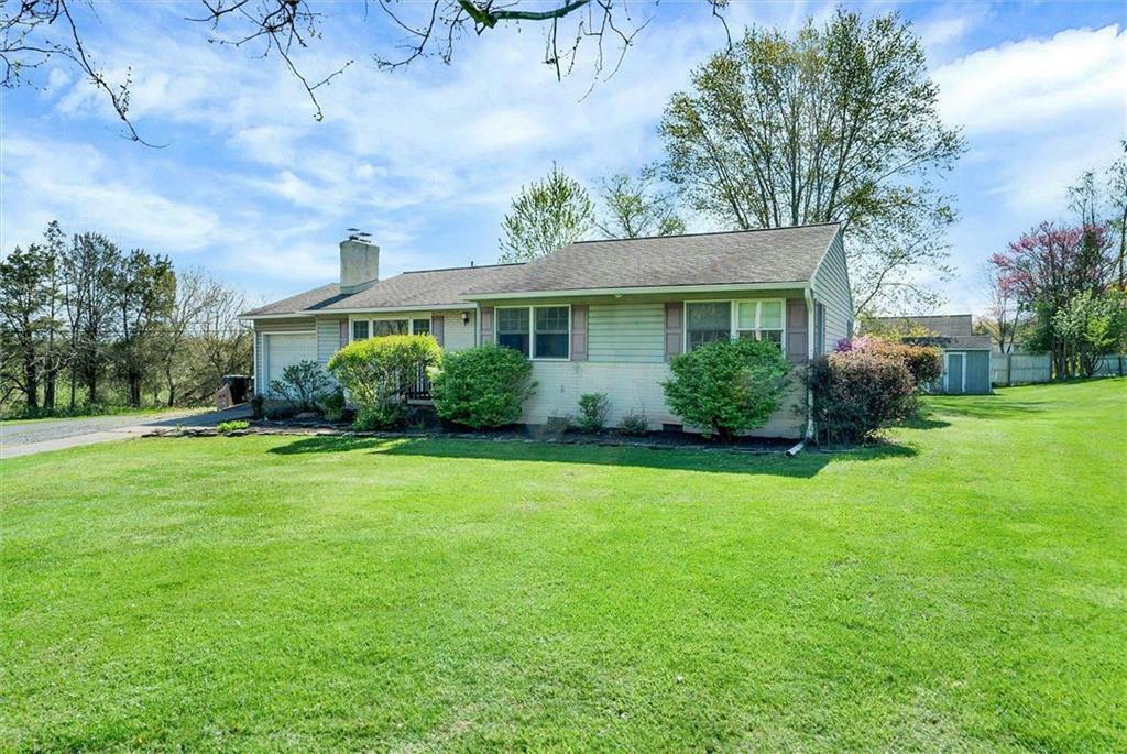 Property Photo:  1650 Layfield Road  PA 18073 