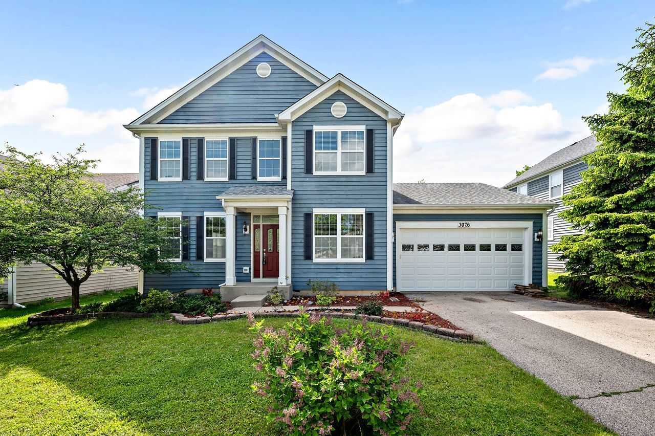 Property Photo:  3076 Chalkstone Avenue  IL 60124 