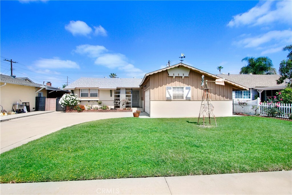 Property Photo:  617 Broadmoor Avenue  CA 91744 