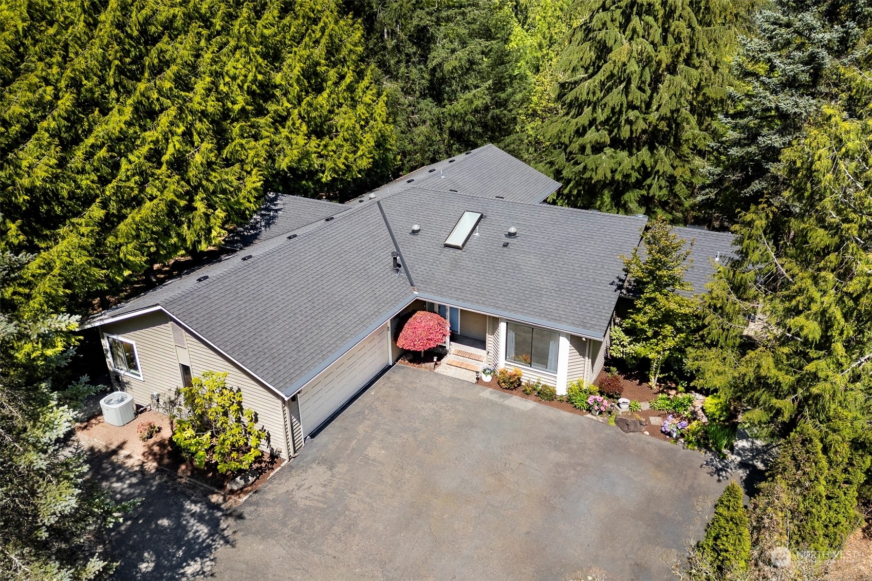 Property Photo: 21812 NE 1st Street WA 98074