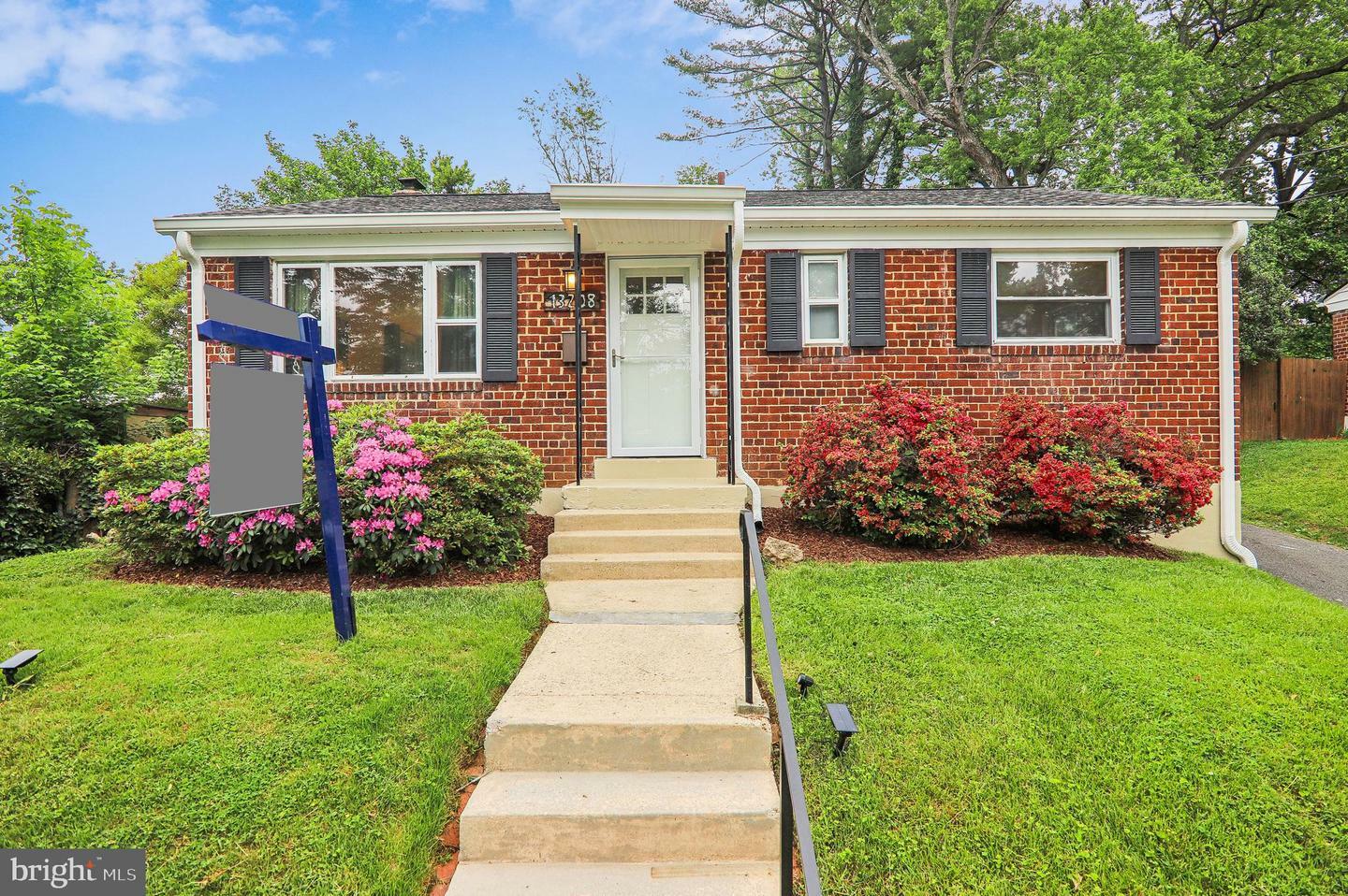 Property Photo:  13208 Grenoble Drive  MD 20853 