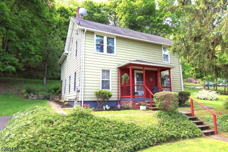 Property Photo:  116 Musconetcong River Rd  NJ 07882 