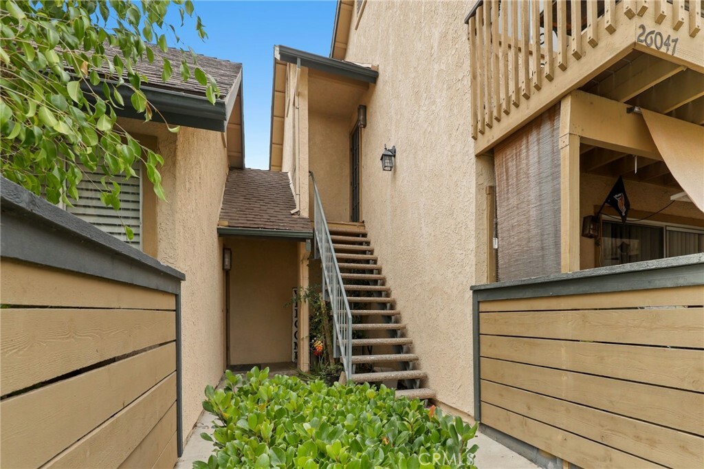 Property Photo:  26047 Serrano Court 113  CA 92630 