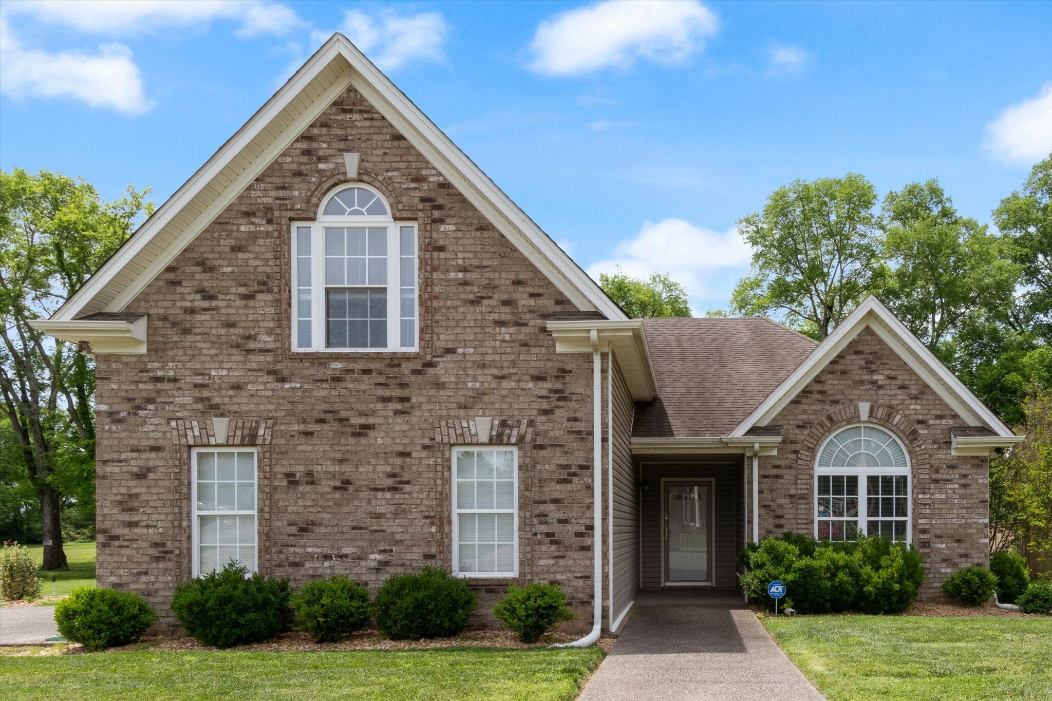 Property Photo: 478 Marble Ct TN 37066