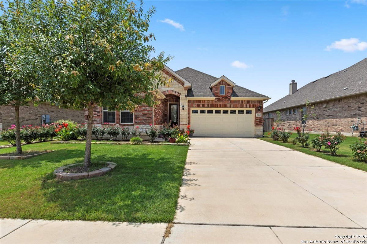 Property Photo: 5113 Arrow Rdg TX 78124
