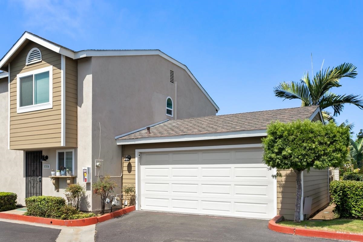 Property Photo:  770 Morse St.  CA 92054 