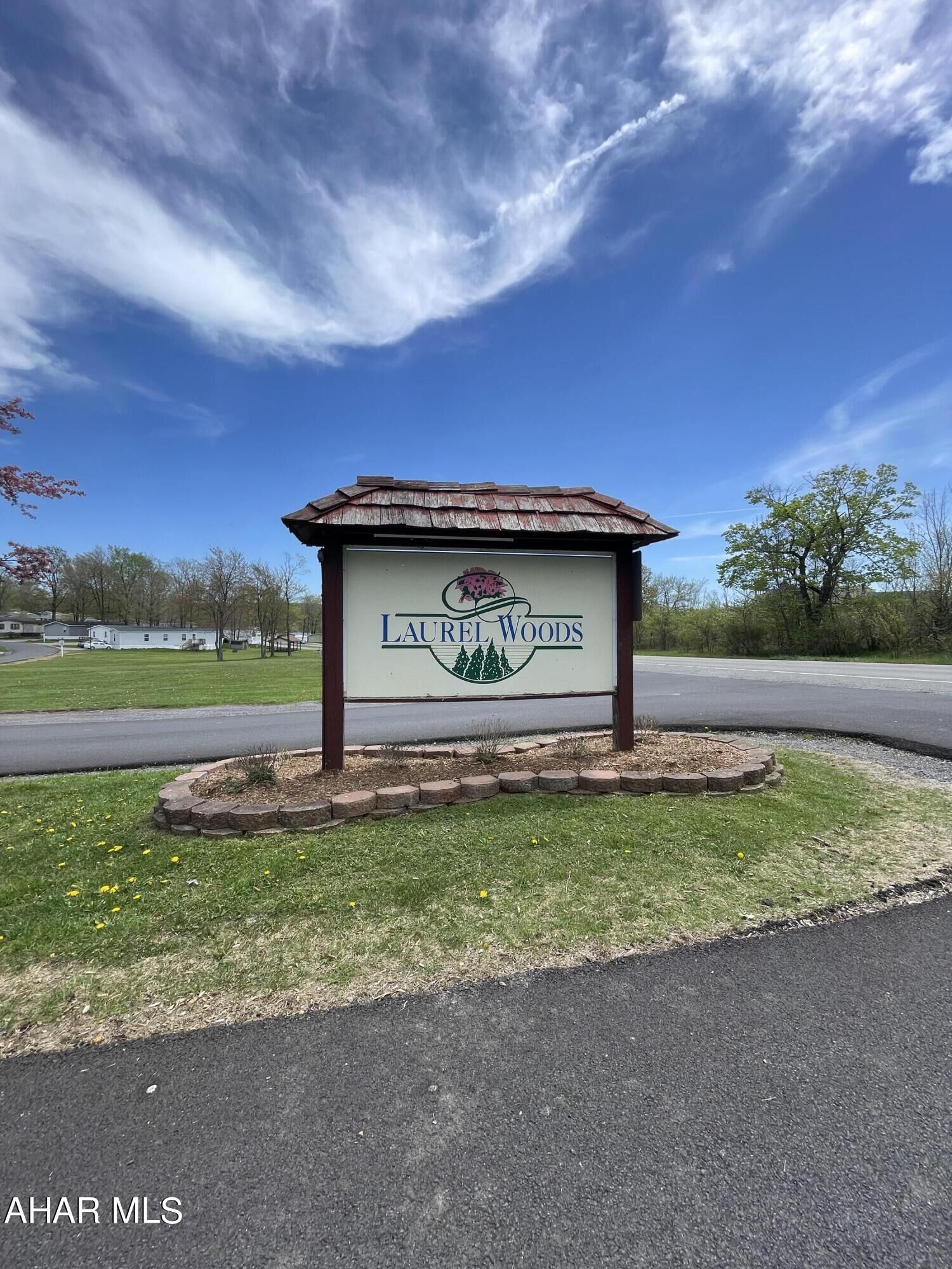 Property Photo: 222 Peary Circle PA 16630