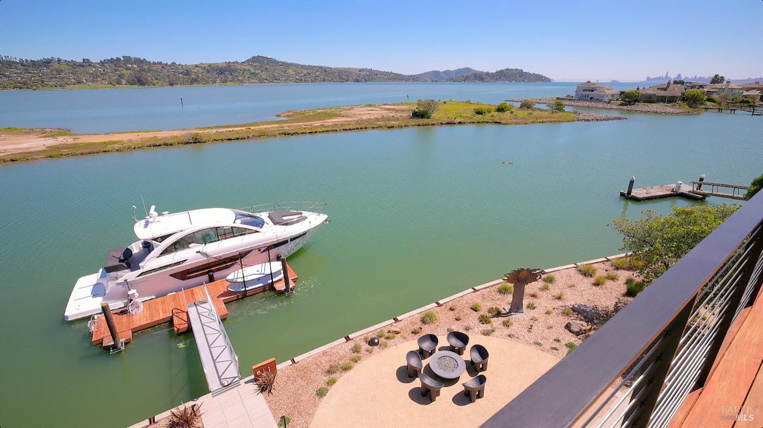 Property Photo: 431 E Strawberry Drive CA 94941