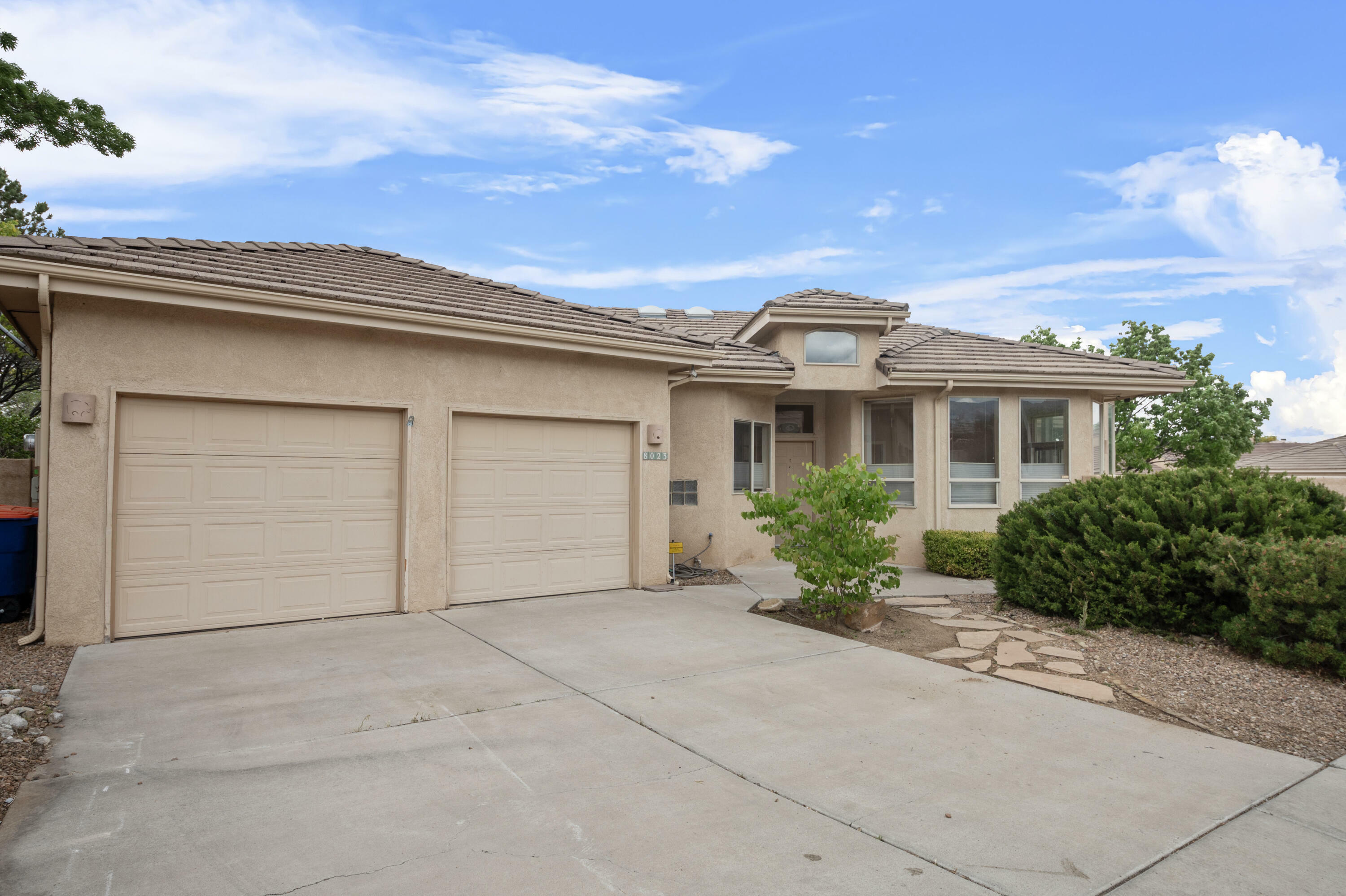 Property Photo:  8023 Oso Escondido Drive NE  NM 87122 