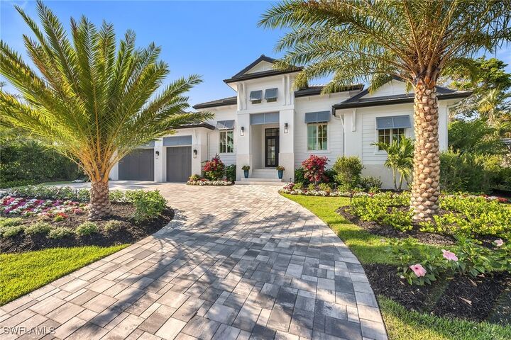 635 Parkview Lane  Naples FL 34103 photo