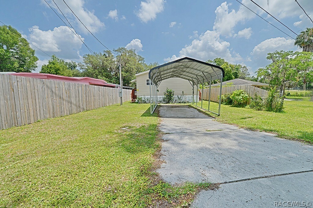 Property Photo:  4025 N Bluewater Drive  FL 34442 