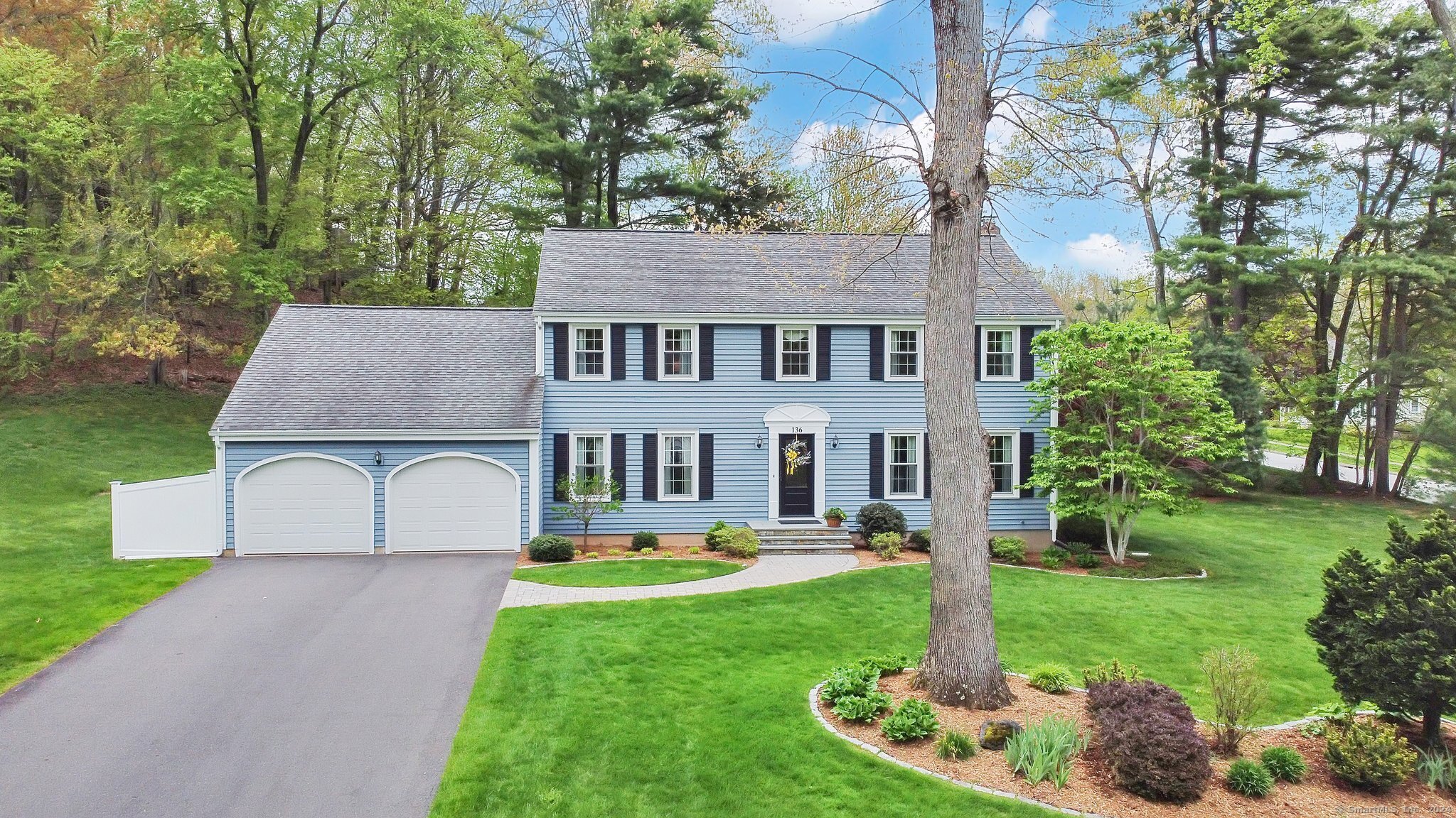 Property Photo: 136 Belle Woods Drive CT 06033