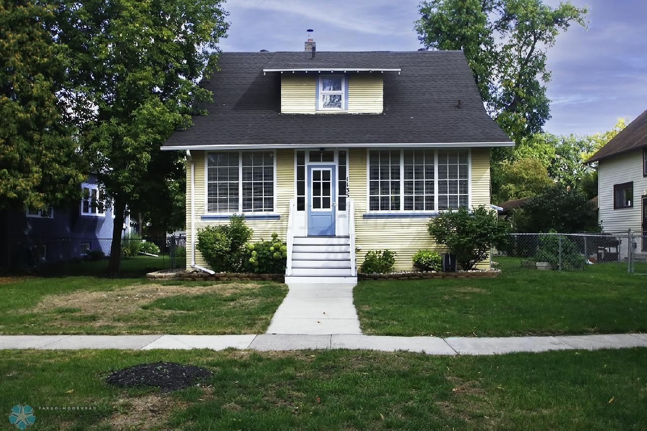 Property Photo: 1135 3 Street N ND 58102