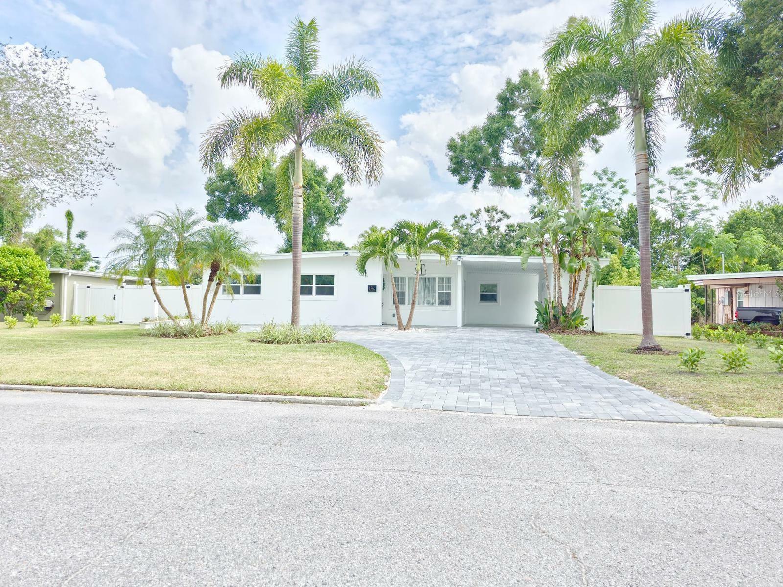 Property Photo: 3206 Joanne Drive FL 32806