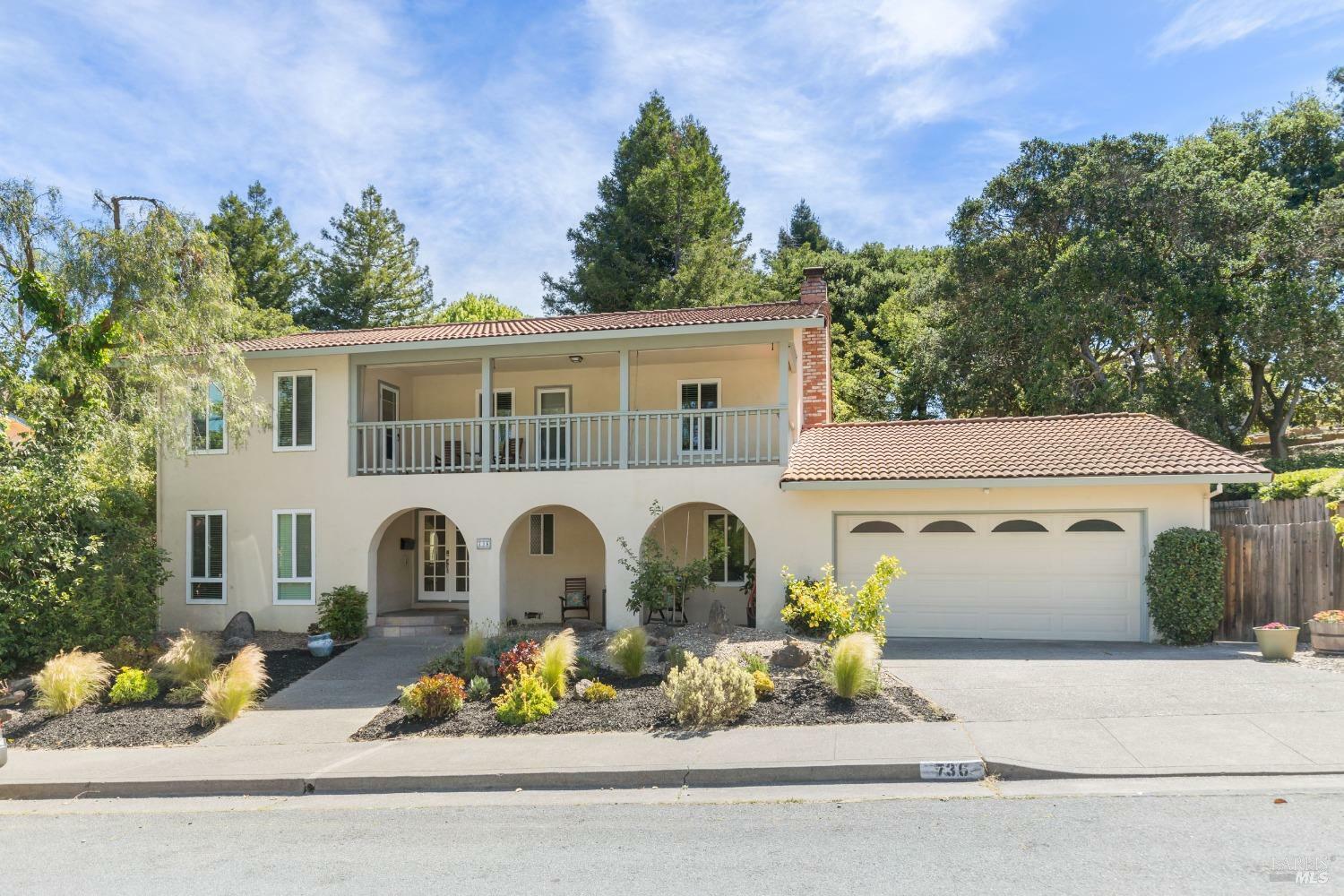 Property Photo:  736 Paula Lane  CA 94952 