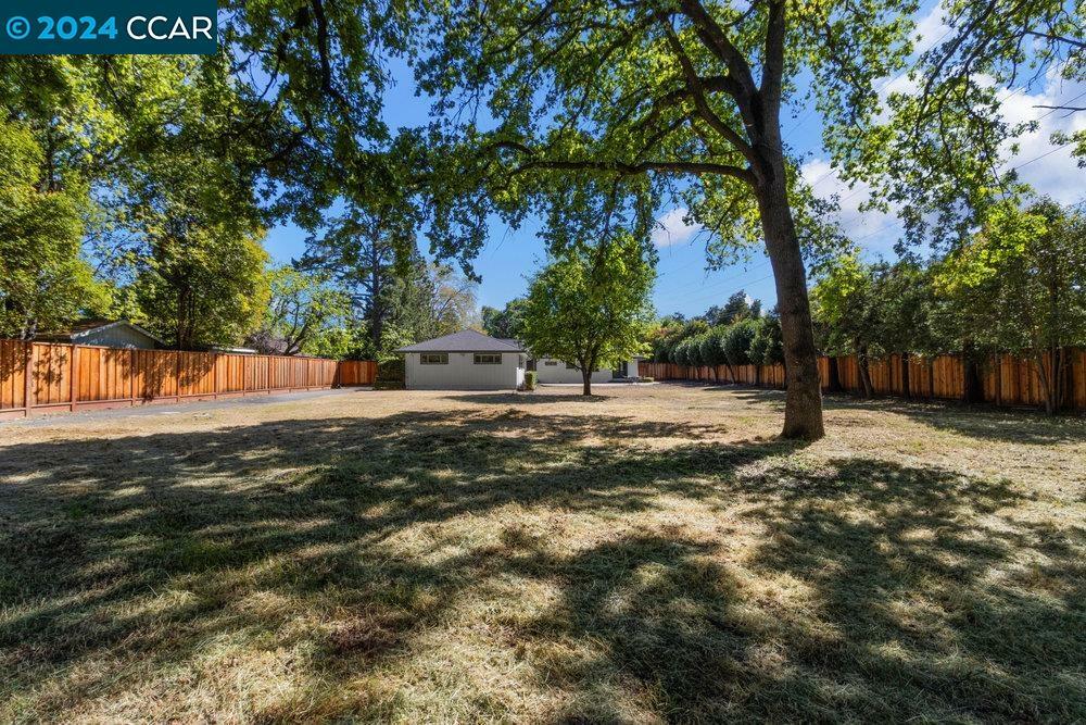 Property Photo:  70 Haven Ln  CA 94597 