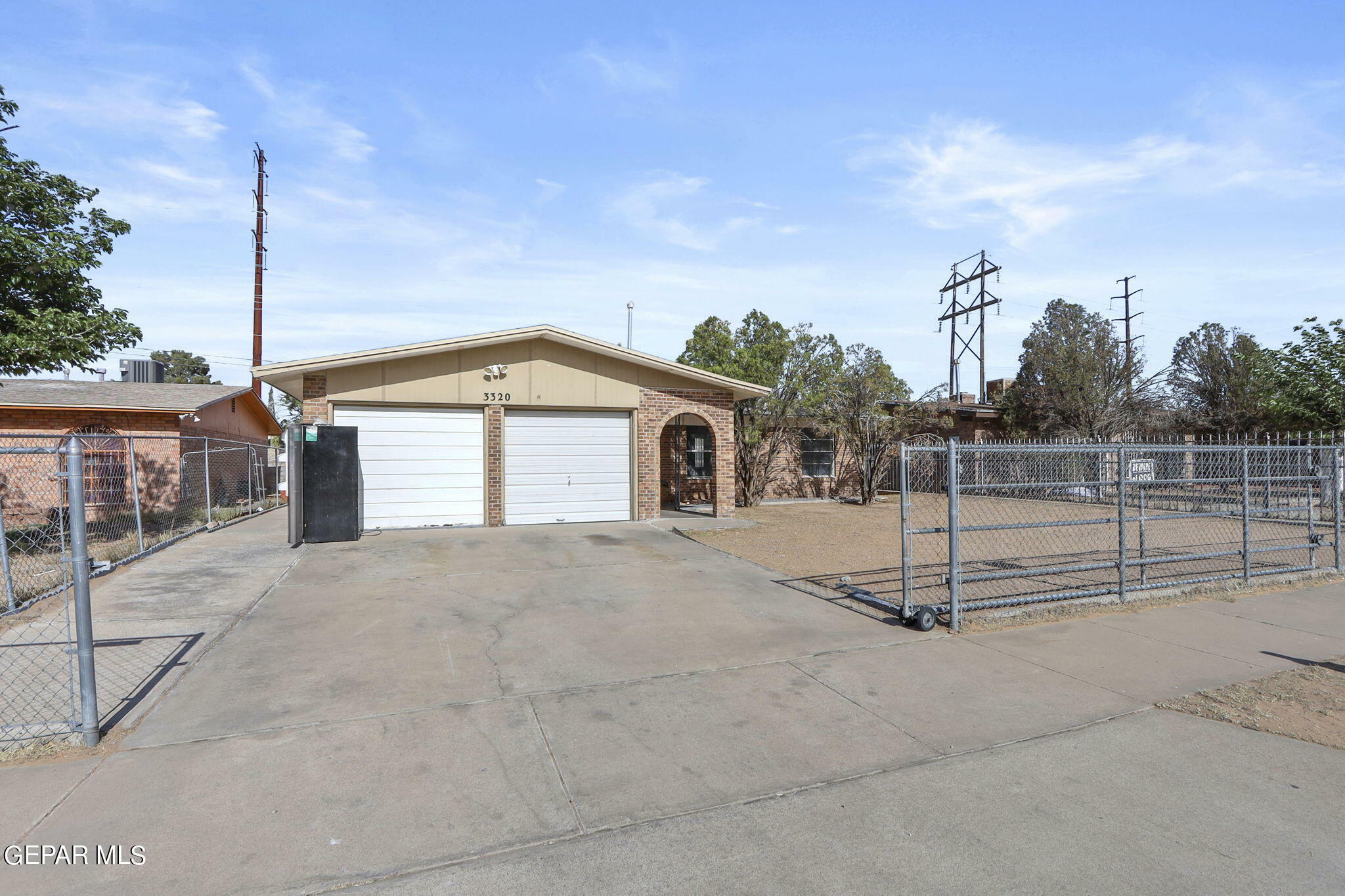 Property Photo: 3320 McLean Street TX 79936