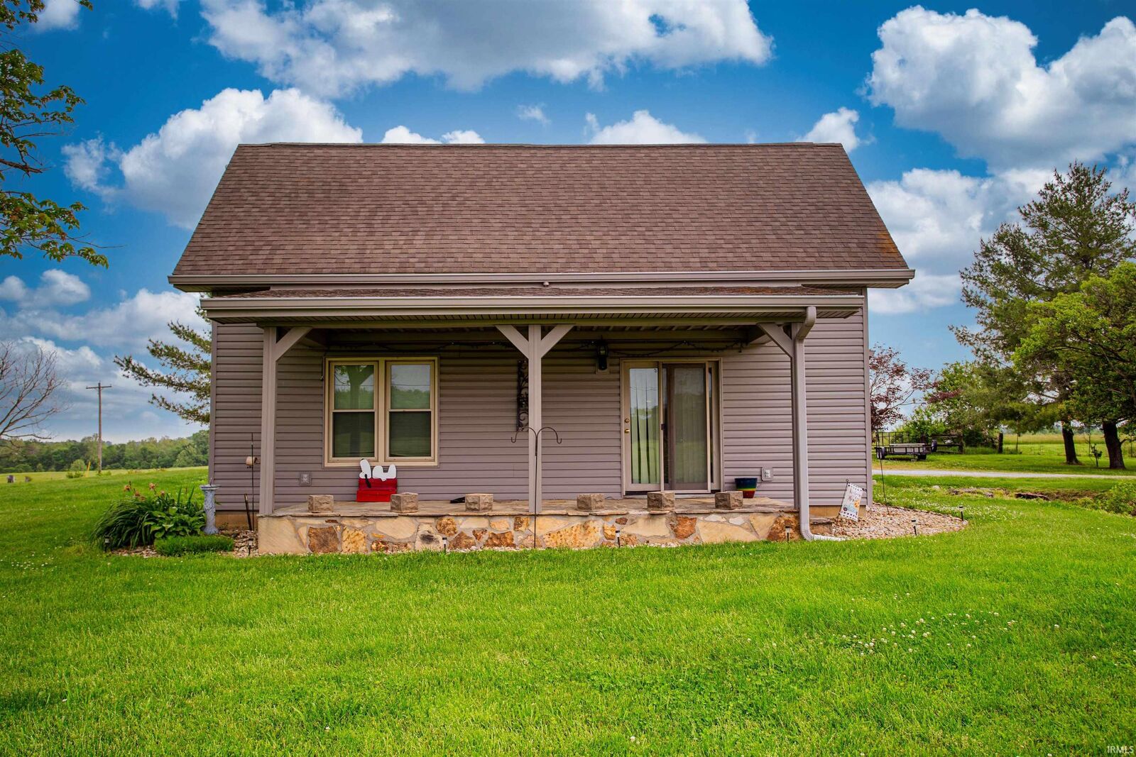 Property Photo:  705 County Rd 300 N  IN 47567 