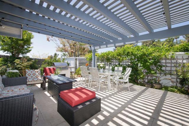 Property Photo: 1453 Esperanza Way CA 92027
