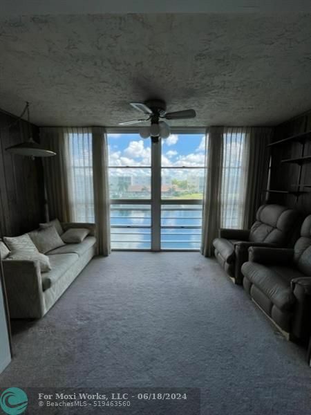 Property Photo:  315 SE 11th Ter 308  FL 33004 