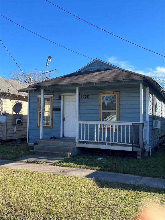 2230 Hutton Street  Houston TX 77026 photo