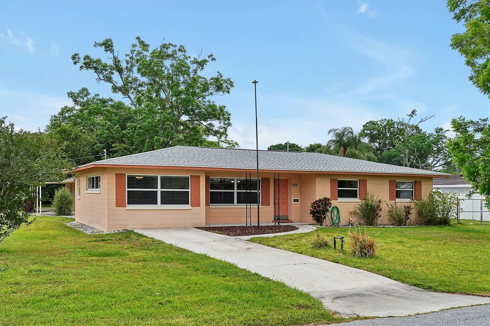 Property Photo: 1501 Minnesota Avenue FL 34769